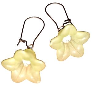 Pale Green Flower Blossom Floral Dangle Handmade Earrings KATTA Delicate Flowers